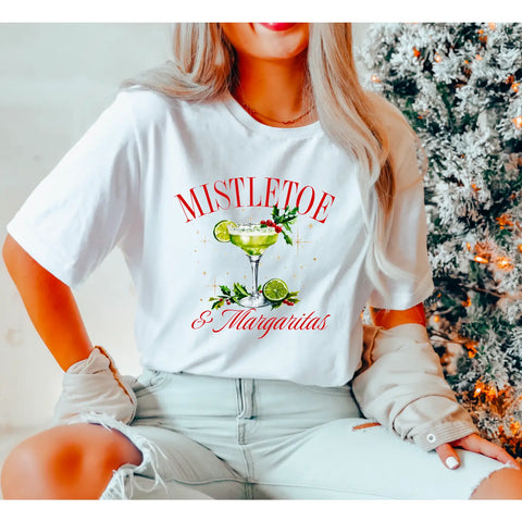 MISTLETOE & MARGARITAS GRAPHC TEE