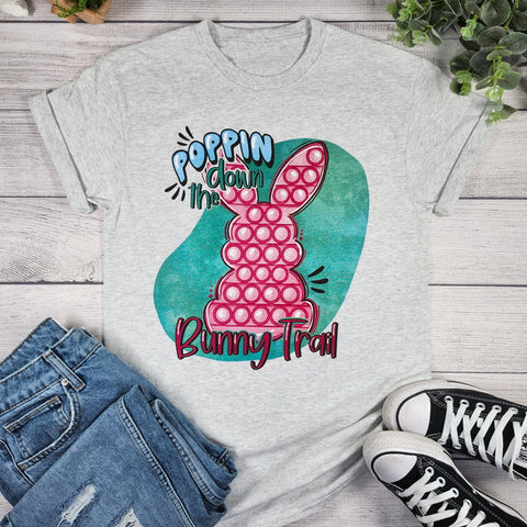 POPPIN DOWN THE BUNNY TRAIL GRAPHIC TEE