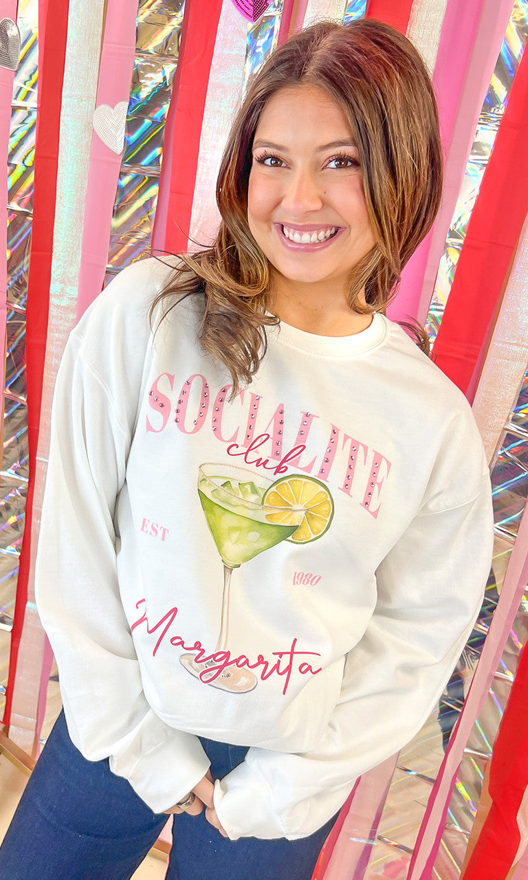 SOCIALITE DRINK CLUB SWEATSHIRT - REG/CURVY