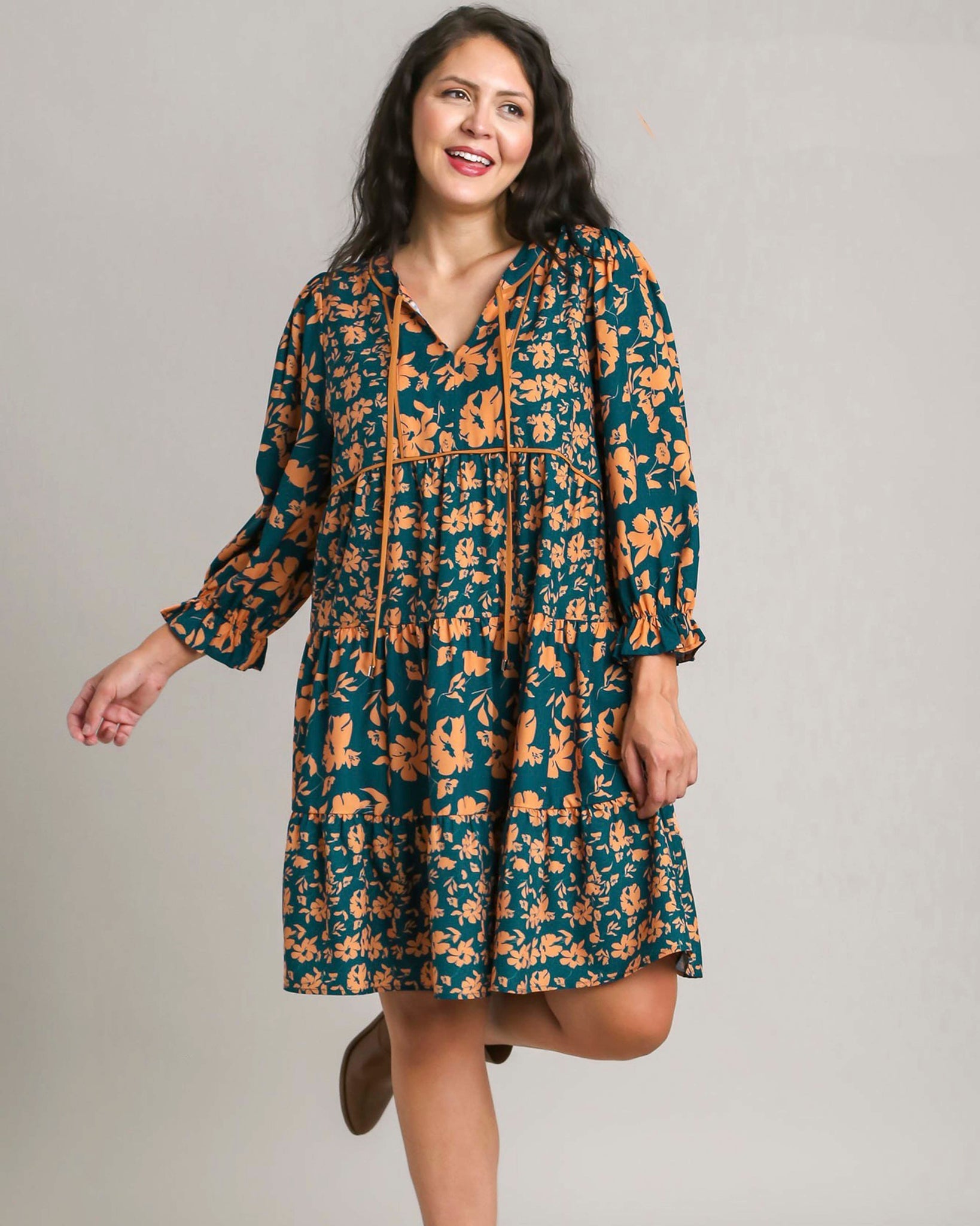 CURVY FALLING FOR YOU FLORAL DRESS BY UMGEE