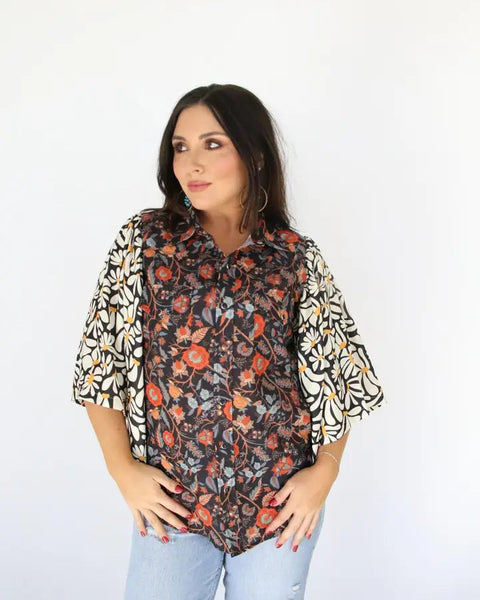 TH102 Mixed Pearl Snap -Black Floral - REG/CURVY - Salty Lime Boutique