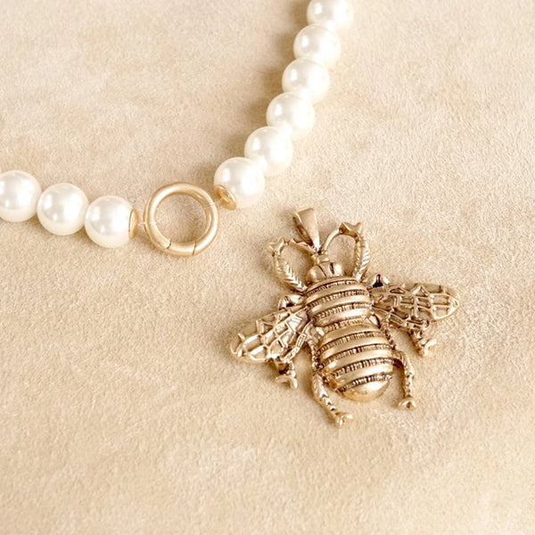 BOHO BEE PEARLS STATEMENT NECKLACE- WORN GOLD
