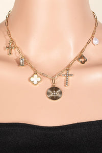 NORTH STAR CROSS CHARM NECKLACE - IVORY