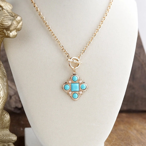 Verdant Relic – Ornate Pendant NECKLACE- GOLD - Salty Lime Boutique