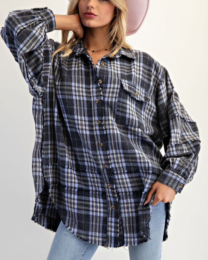 LONG SLEEVE MINERAL WASHED PLAID TOP BY EASEL - NAVY