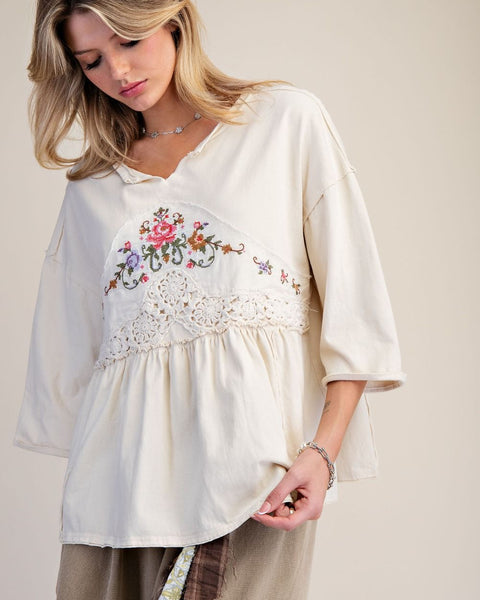 SHORT SLEEVE EMBROIDERED TOP - Salty Lime Boutique