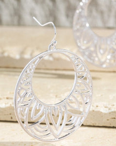 MACIE FLORAL FILIGREE DANGLE EARRINGS - Salty Lime Boutique