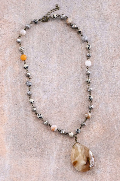 NIXI NATURAL STONE BEADED NECKLACE - Salty Lime Boutique